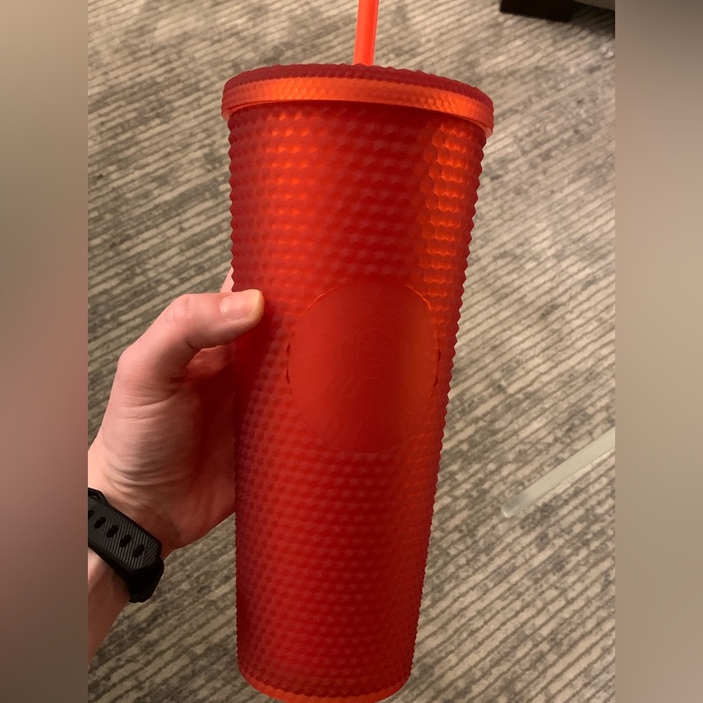 New Limited edition 2020 Starbucks Matte Red Studded Tumbler Cup 24 oz.